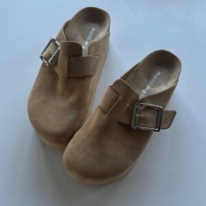 Madden girl cutie pie platform clogs  7